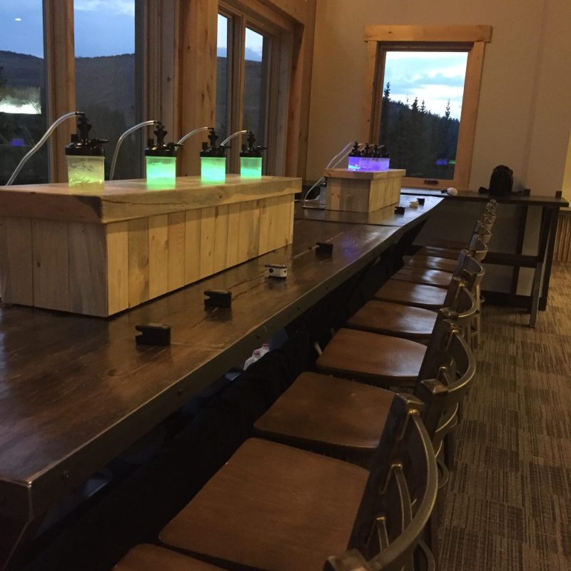 breckenridge oxygen bar at wedding reception